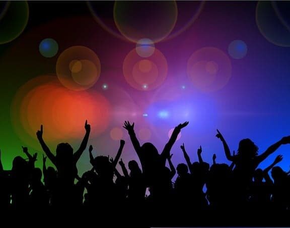 Dance Electronic Music in the 1990s